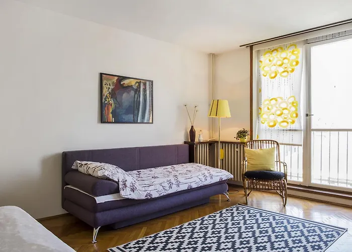 Apartment Downtown Atelje
