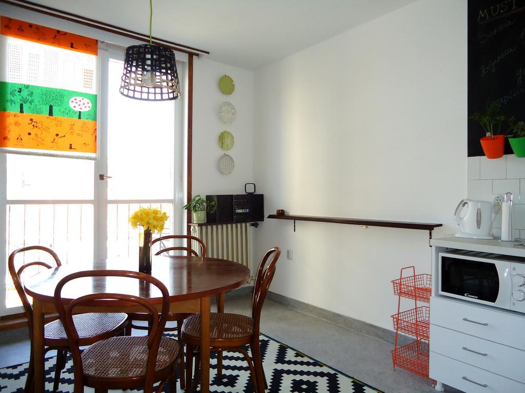 Apartment Downtown Atelje